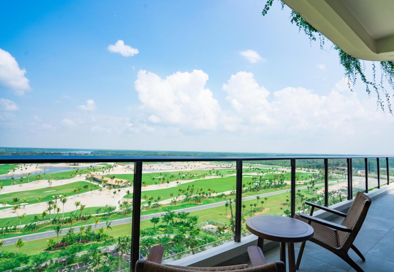 Forest City Golf Hotel Nusajaya  Buitenkant foto
